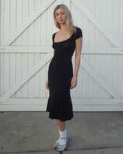 将图片加载到图库查看器,Black Mai Dress
