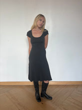 将图片加载到图库查看器,Ash Mai Dress
