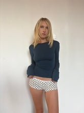 Load image into Gallery viewer, Skull Rose Short