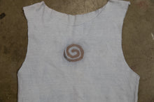 将图片加载到图库查看器，Violet swirl top Large

