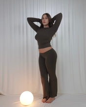 Load image into Gallery viewer, Mud Mia Pant
