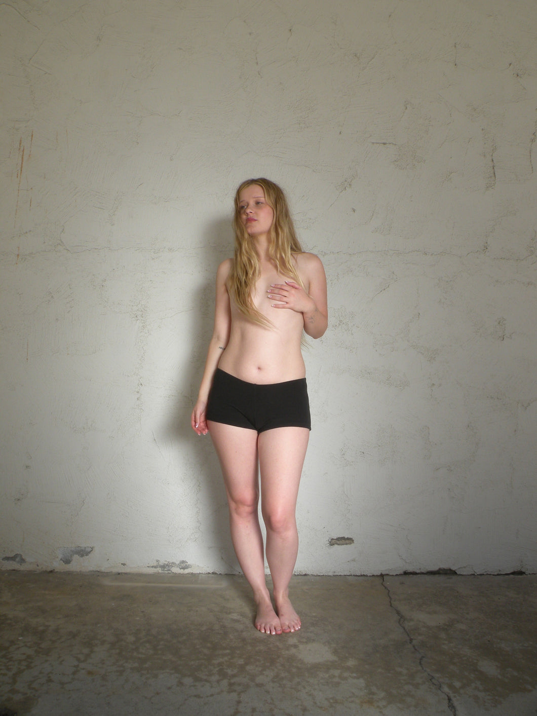 Ash Mia Short