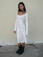 Load image into Gallery viewer, Snow Long Sleeve Mai Dress
