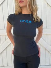 将图片加载到图库查看器，Love Top Ash
