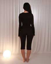 Load image into Gallery viewer, Ghetto Moon Black Capri
